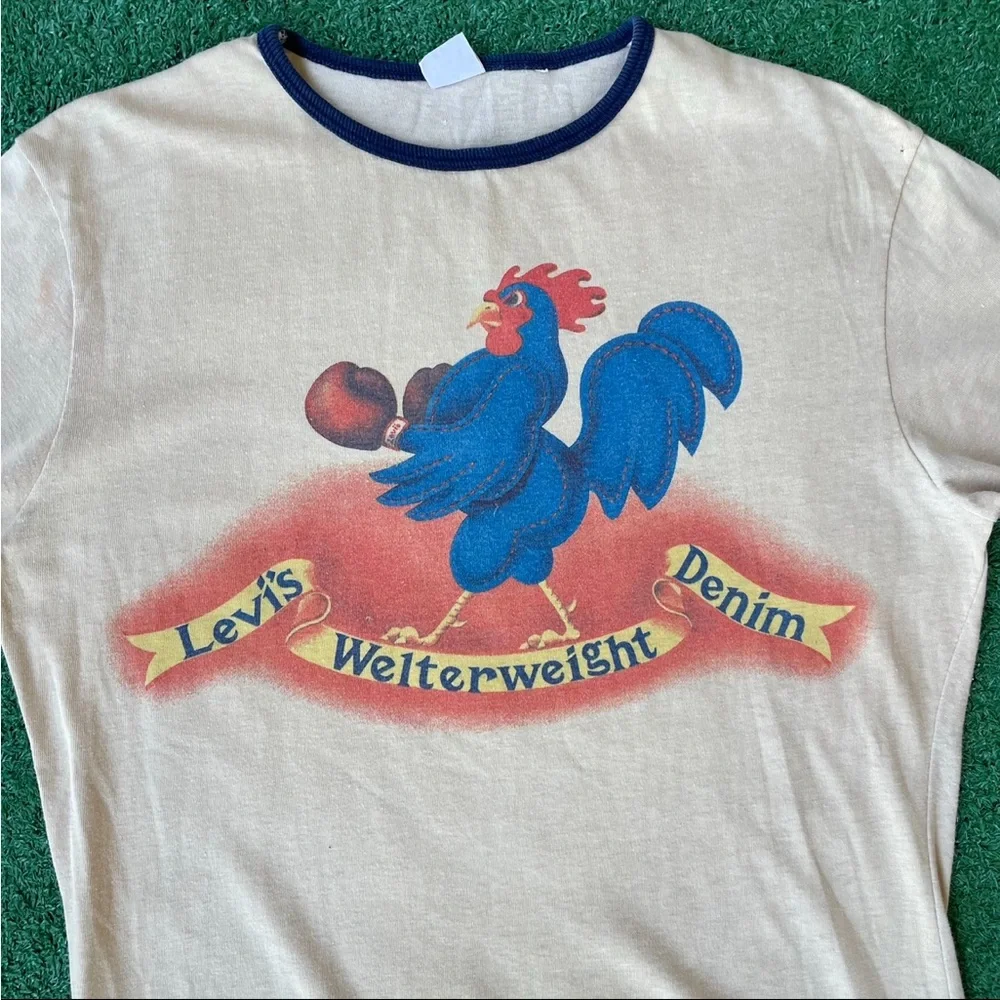 Vintage 70s Levi's Ringer T Shirt Welterweight Denim Rooster Graphic